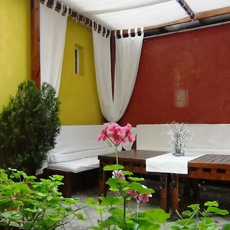 Hotel Solo 3*
